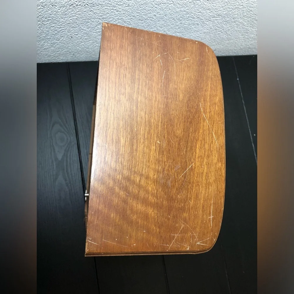 N/A classic wooden